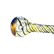 Load image into Gallery viewer, Black Spiral Colour Changing Glass Pipe
