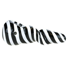 Load image into Gallery viewer, Black and White Spiral Spoon Pipe
