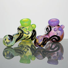 Load image into Gallery viewer, Colour Changing Glass Spoon Pipe With Inside Out Design
