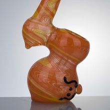Load image into Gallery viewer, Lizard Design Multi Coloured Glass Bubbler
